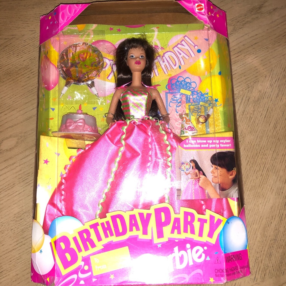 Vintage Collectable Birthday Party Barbie